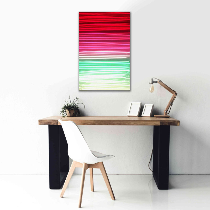 «Mysterious Light 8» par Irena Orlov, estampe numérique sur toile, 12 po x 18 po, H 40 po x l 26 po x P 1,5 po