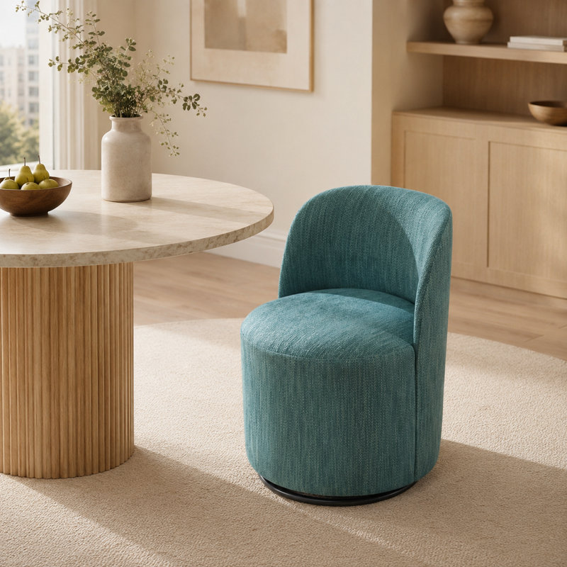 Chaise rembourrée pivotante