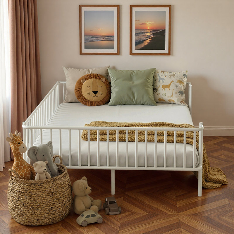 Metal Daybed With Reinforced Slat Support And Sturdy Metal Construction, White, Queen