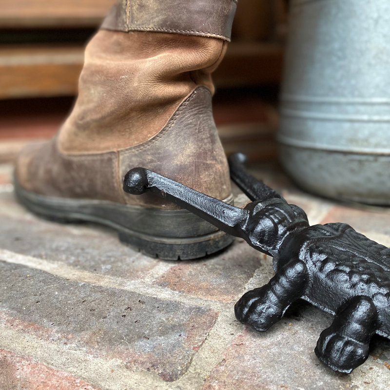 Magdaleno Cast Iron Beetle Boot Scraper