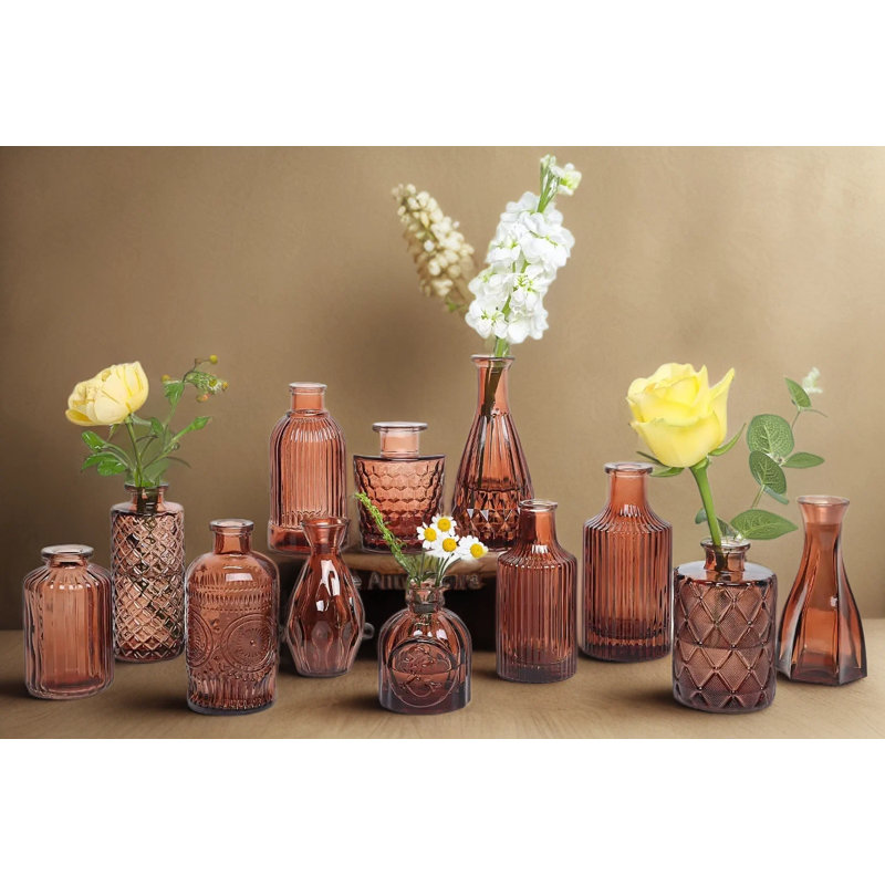 Ensemble de 12 vases en verre gravé gravé avec base lestée - décor rétro brun caramel