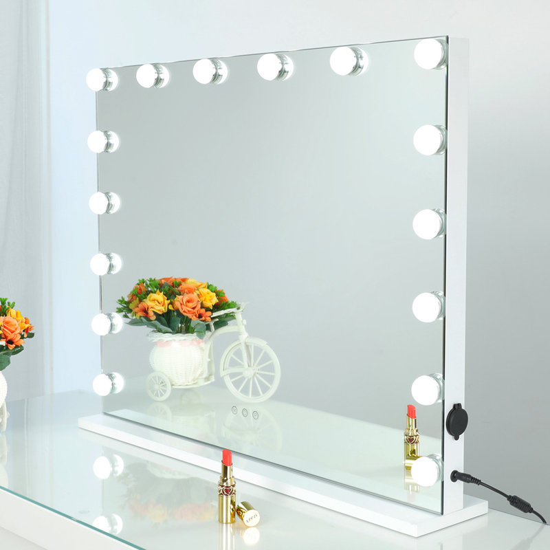 Gerlad Metal Flat Mirror, 23.81" X 27.56"