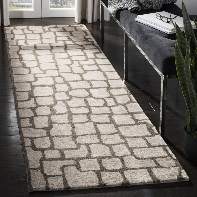 Tapis gris en laine touffeté à la main à motif géométrique Kurland, Tapis de couloir 2 pi 6 po x 8 pi