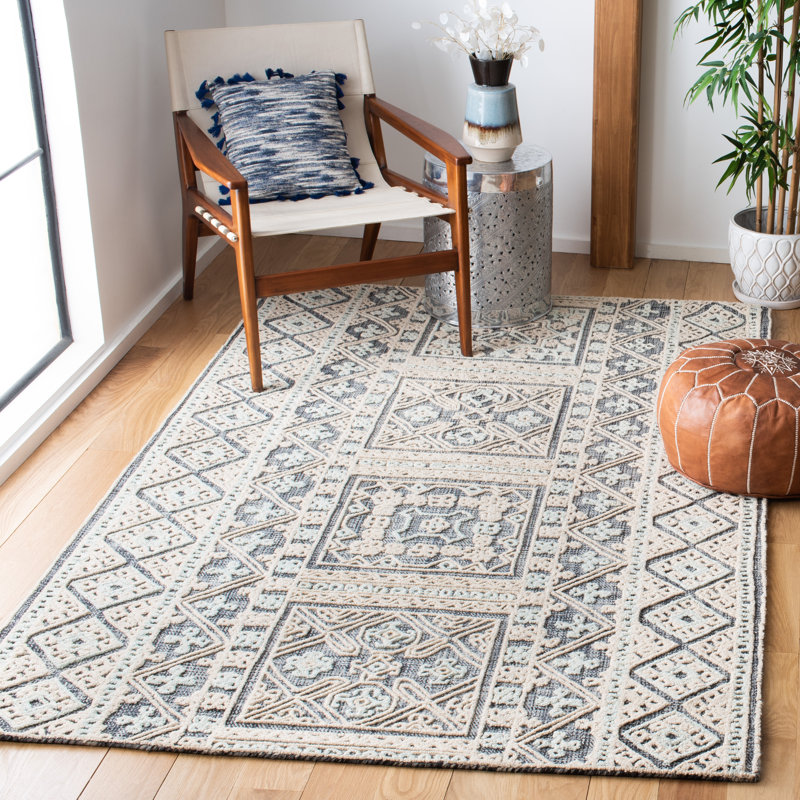 Hand Tufted Wool/Cotton Southwestern Rug in Beige/Gray, Rectangle 8' x 10'