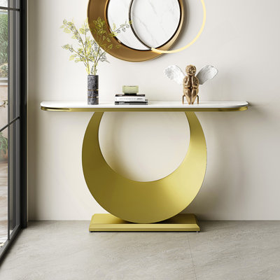 Demi-console de qualité supérieure avec plateau en faux marbre et base en métal doré robuste pour les espaces modernes