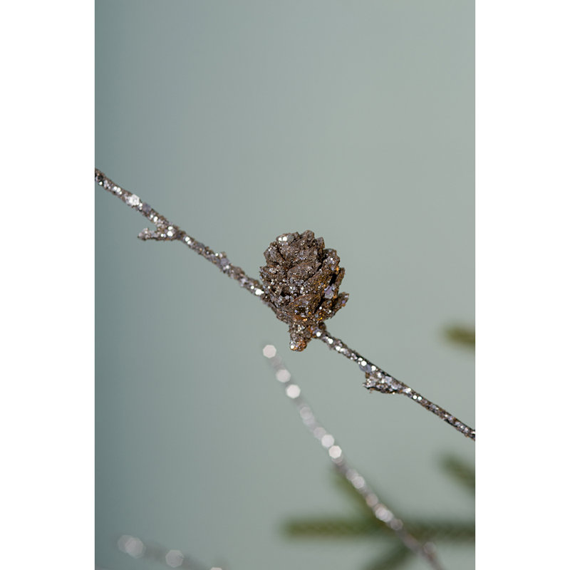 Ensemble de 6 fausses pommes de pin en vaporisateur argent