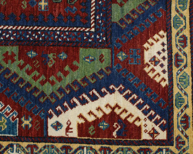 Bordjalu Hand Woven Wool Area Rug, Rectangle 5' x 6'