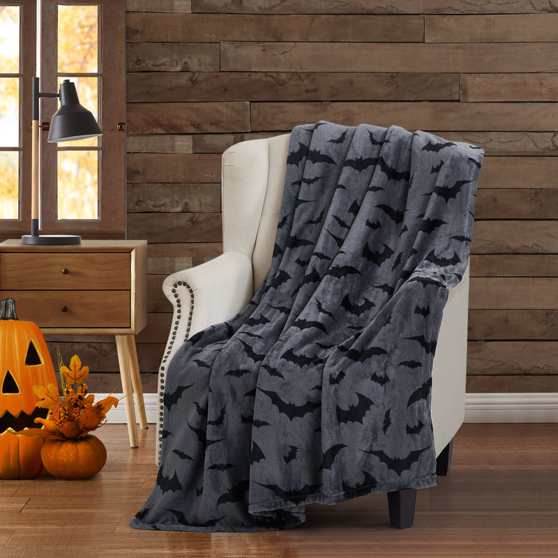 Ivory and Blue Coastal Fleece Throw Blanket 50" x 70"