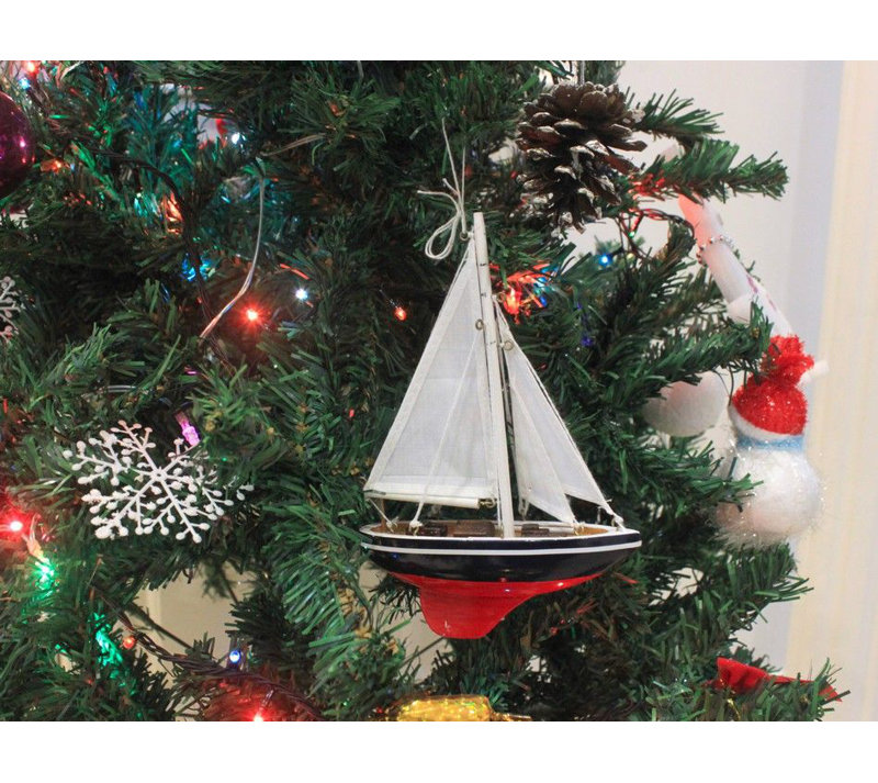 Ornement de noël en bois voilier
