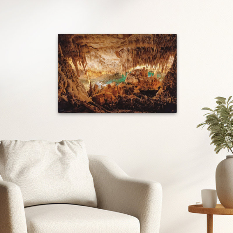 Monde caché - Stalactites et stalagmites contemporains, H 16 po x l 24 po