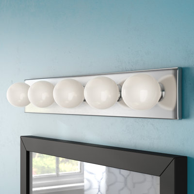 Saxton 5 - Light Bath Bar