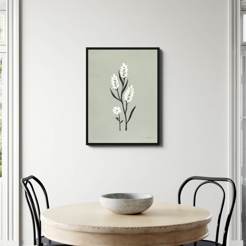 «Petite Floral III» d'Yvette St. Amant, Toile avec cadre flottant noir, Non, H 32 po x l 24 po