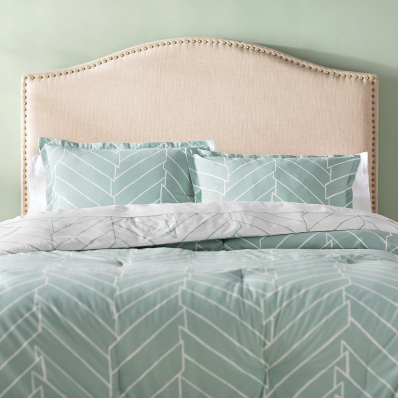 Full White and Green Cotton Reversible Bedspread Set
