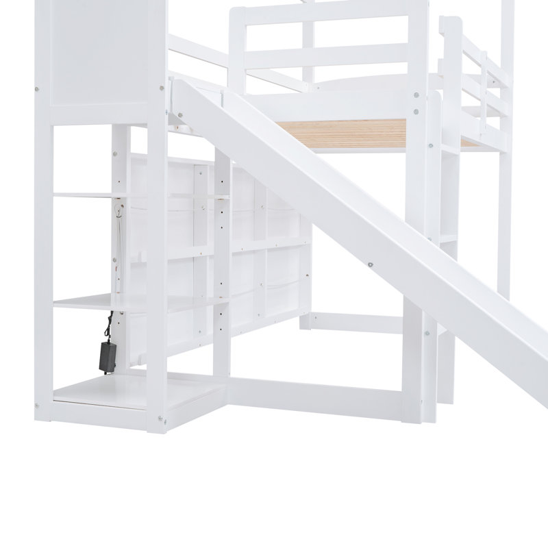 Lit mezzanine en bois avec glissade, tablettes de rangement et lumière