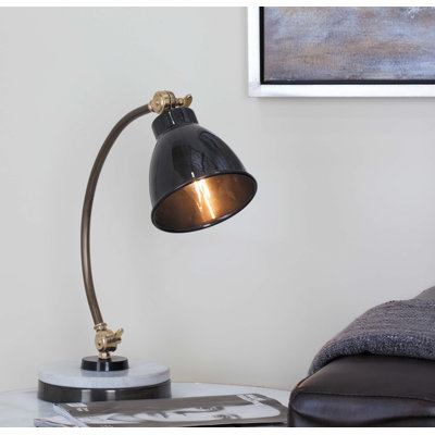 Lampe de table arquée 16 po Bradshaw