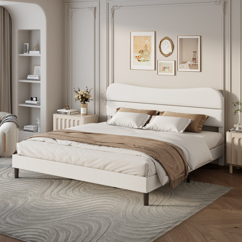 Structure de très grand lit avec tête de lit douce en velours Teddy, lit plateforme avec support en lattes de bois, assemblage facile, silencieux, blanc