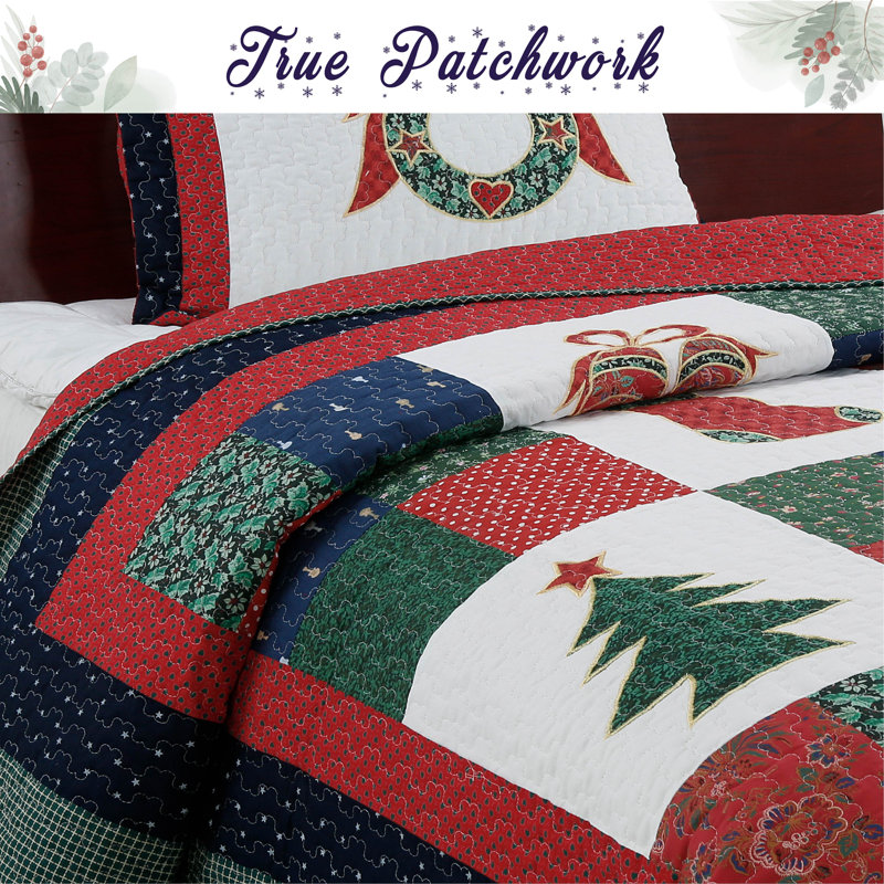 King Red and Green Cotton Reversible Christmas Quilt Set