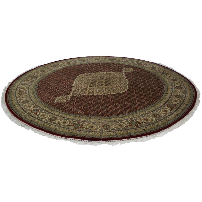 Kenlay Oriental Area Rug in Red