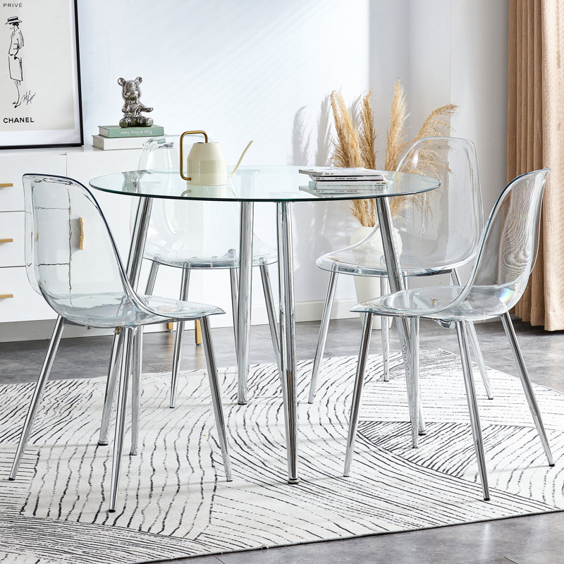 Ensemble de table et de chaises élégantes en verre transparent, moderne et élégant, idéal pour les restaurants