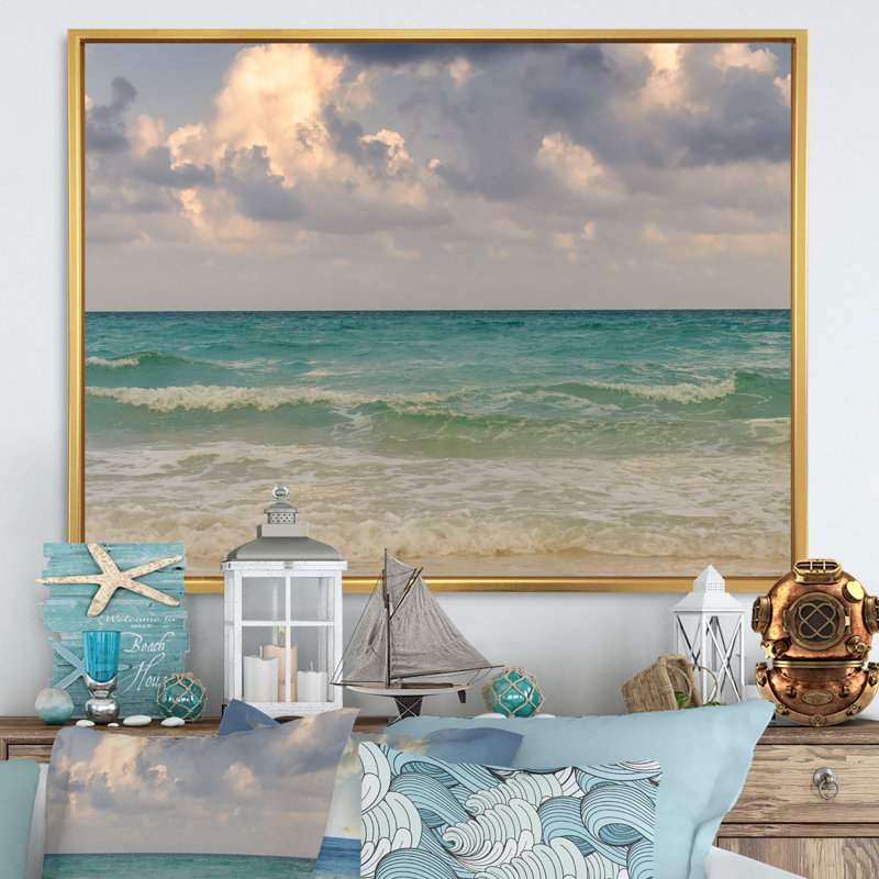 Paysage marin sur un ciel dramatique - art mural nautique et côtier sur toile, H 8 po x l 12 po x P 1,5 po