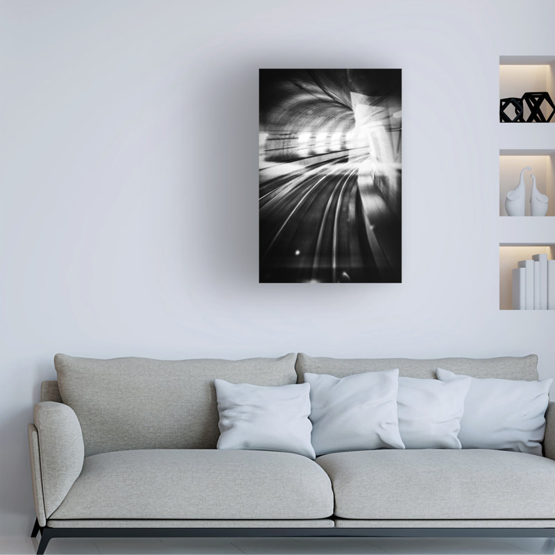 Contemporary, 30" W x 47" H