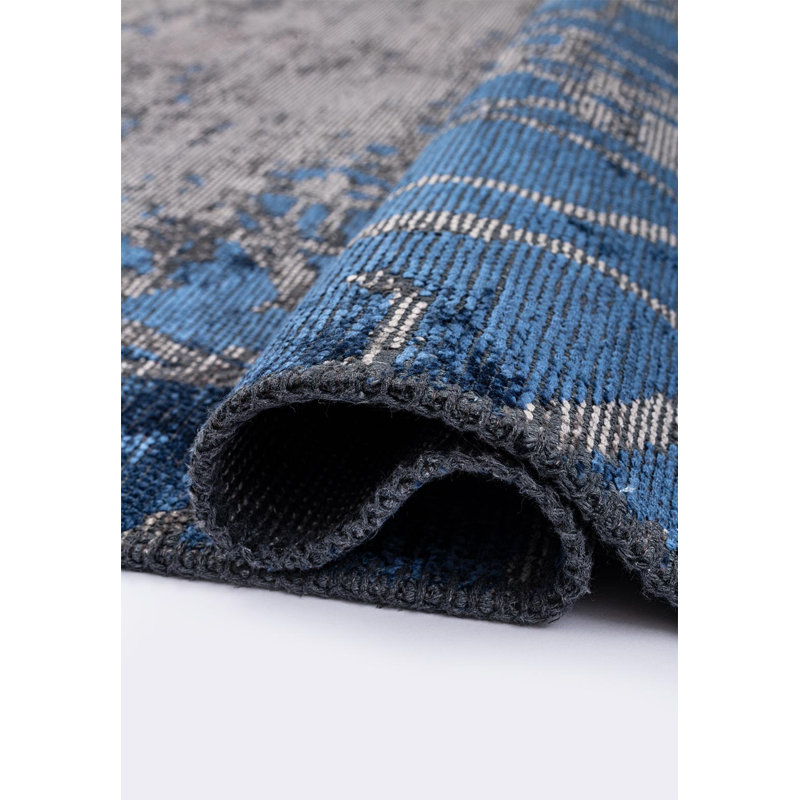 Dekevious Abstract Hand Loom Indoor / Outdoor Area Rug, Rectangle 7'10" x 9'10"