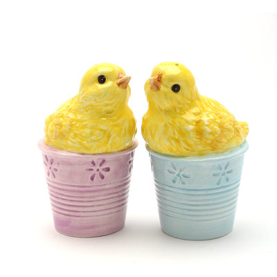 Chick in Pot 2 Piece Salt and Pepper Shaker Set