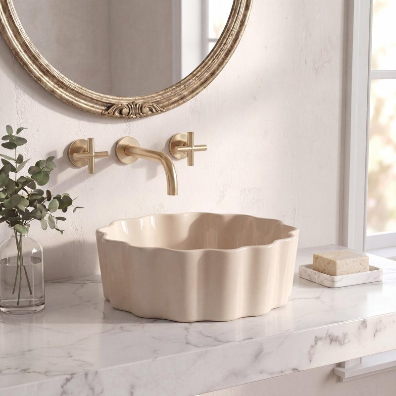 Lavabo vasque de salle de bain rond contemporain en céramique festonnée de 15 po Atelier, vasque à dessus de comptoir cannelé beige mat