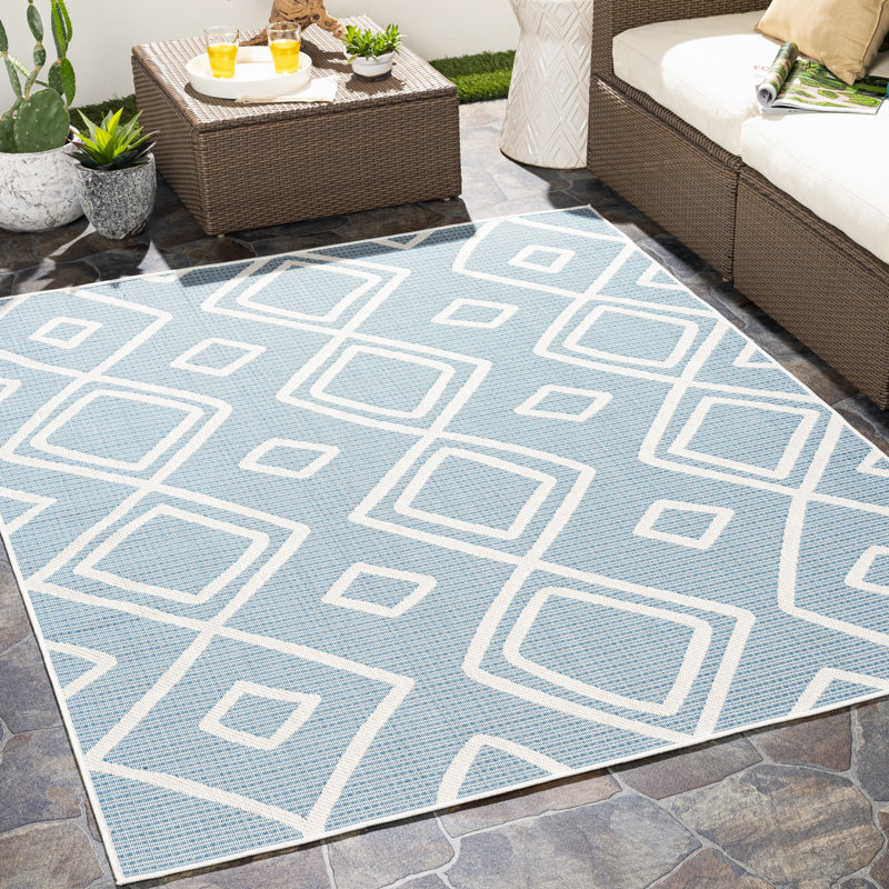 Woodacre Geometric Indoor / Outdoor Rug, Rectangle 6'7" x 9'