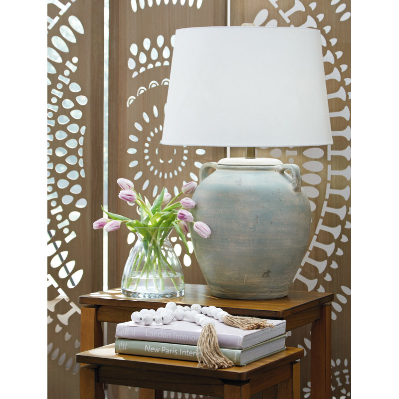 Malikaih Table Lamp