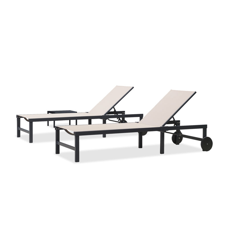 Chaise longue d'extérieur avec table Reivo, Beige