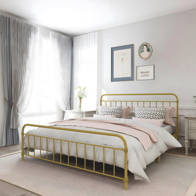 Colina Metal Bed