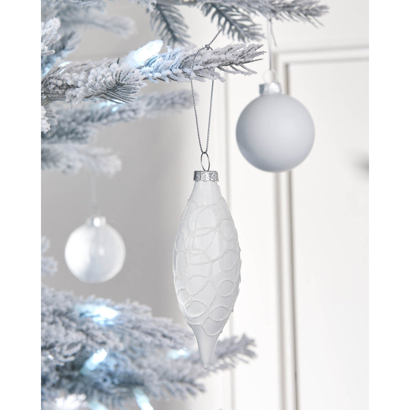 11.61cm Solid Colour Plastic / Acrylic Bauble, White