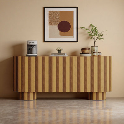 Buffet simple en bois massif