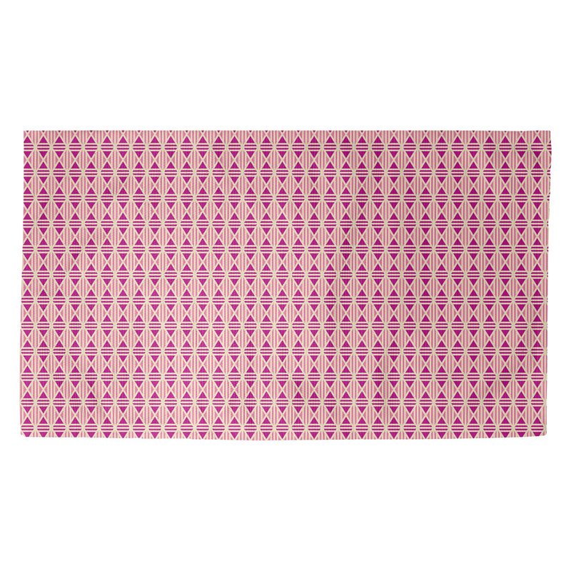Tapis rose à motif de rayures à losanges Avicia, Rectangle 2 pi 2 po x 3 pi 4 po