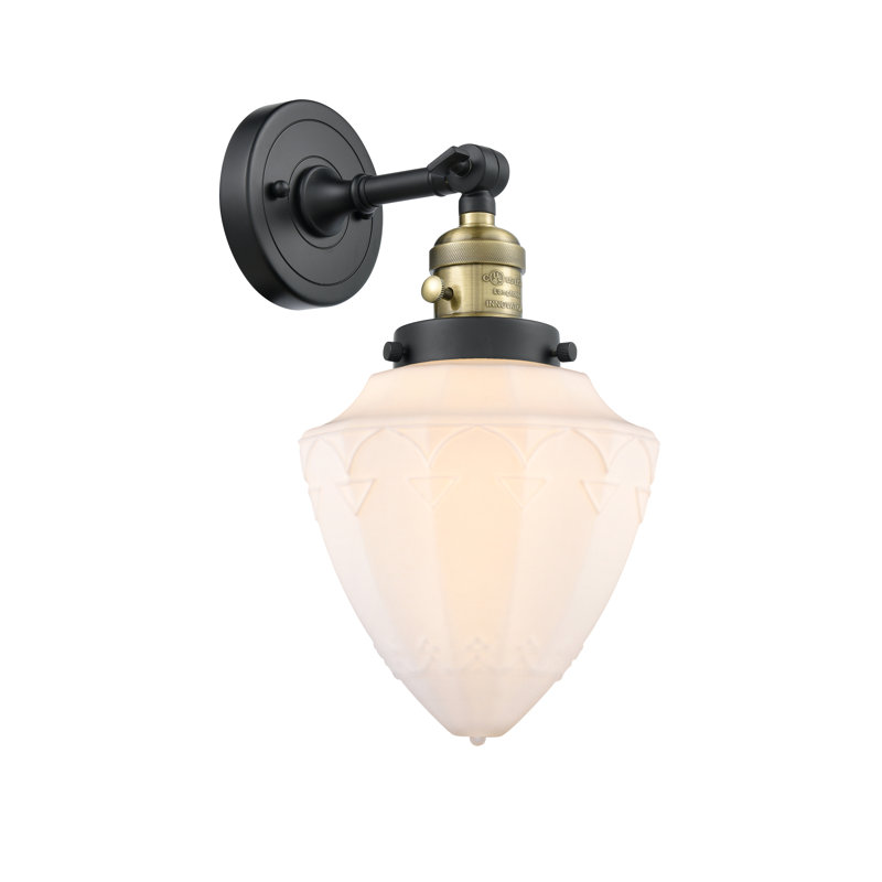 Ardit Armed Sconce
