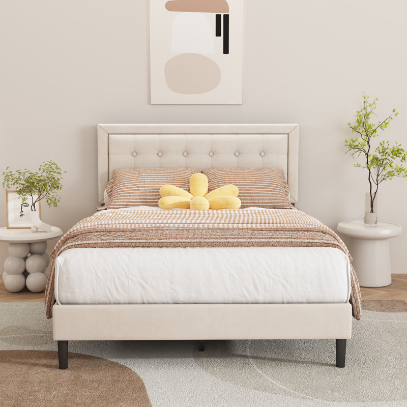 Lit plateforme tapissier à profil bas Anghelina, Plein, Beige