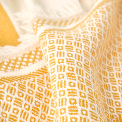 Melini Throw Blanket