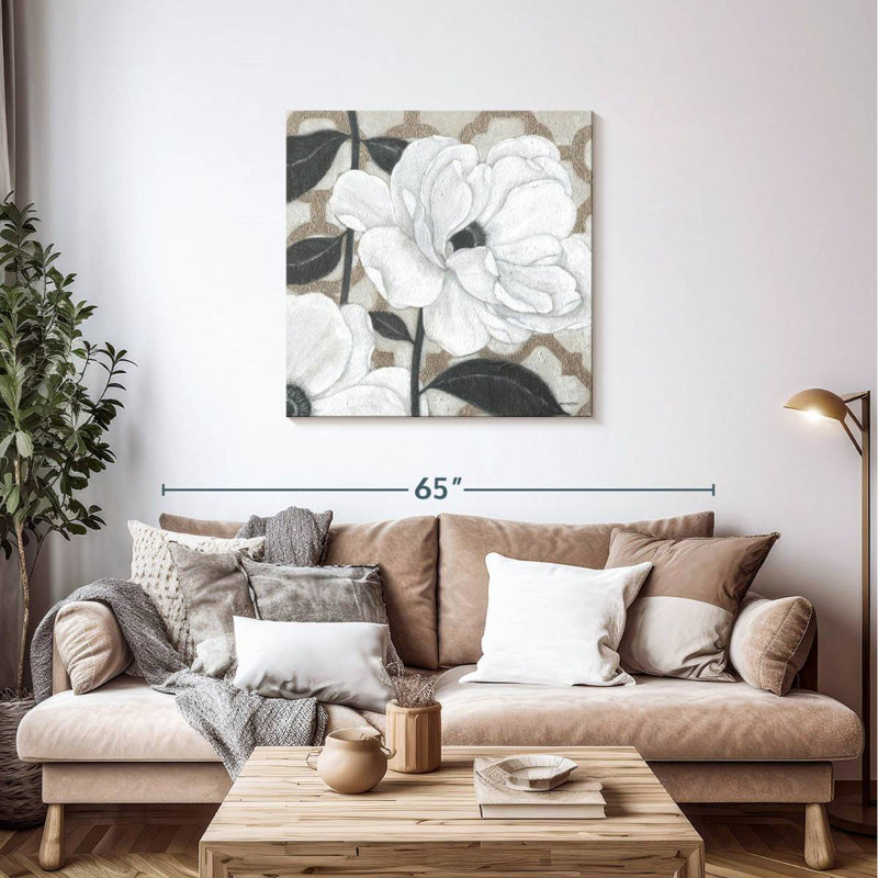 Harnek White Petals, 36" H x 36" W
