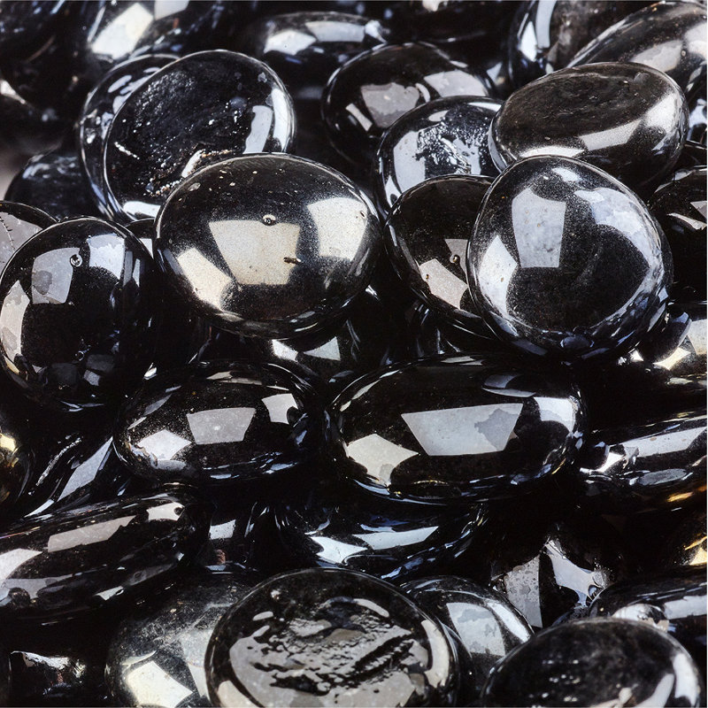 Verre à foyer semi-réfléchissant à billes, Nuit noire