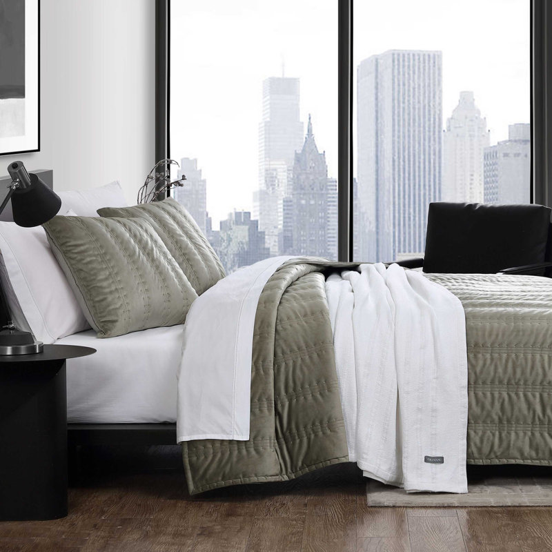 Vera Wang Linear Stitch Solid Quilt Set, King Quilt + 2 King Shams, Silver Leaf