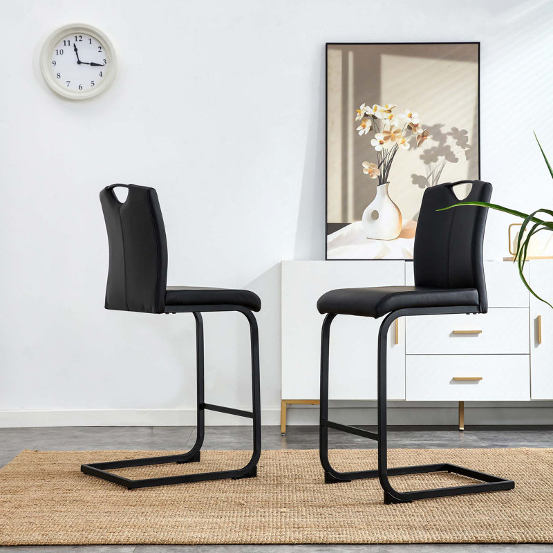 Ensemble de 2 chaises noires en polyuréthane