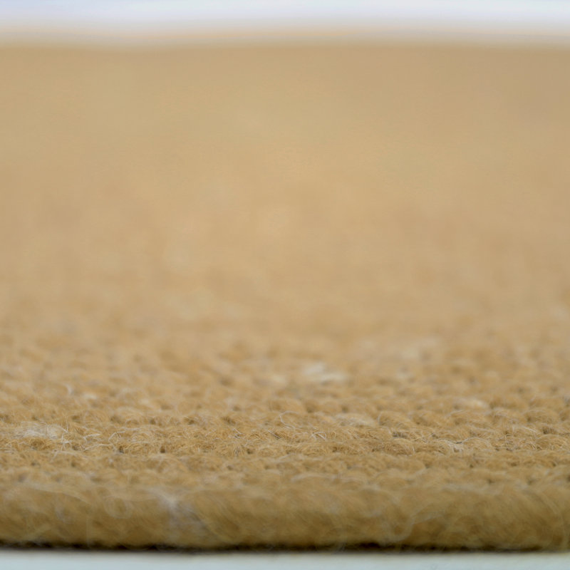 TAPIS NEETHU MANGUE, Round 3'7"