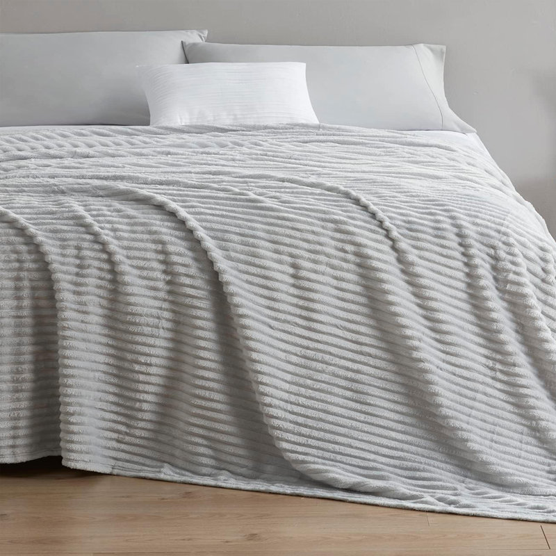 Jeté moelleux et moelleux Nestl, Jeté, Gris clair