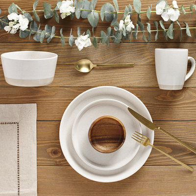 16 Piece Stoneware Dinnerware Set - Service for 4