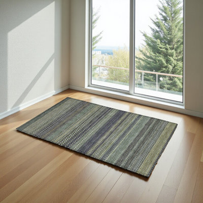 Tapis intérieur antidérapant à rayures sauge par