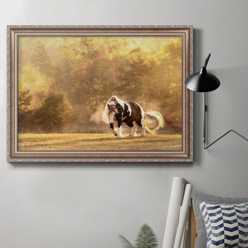Horse Motion III - Photographie de cadre photo sur toile, H 18 po x l 27 po, Argent