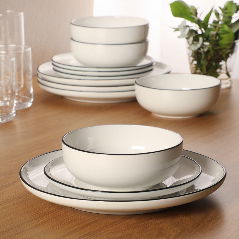Service de table en porcelaine 12 pièces Havenstone, Blanc / bordure noire