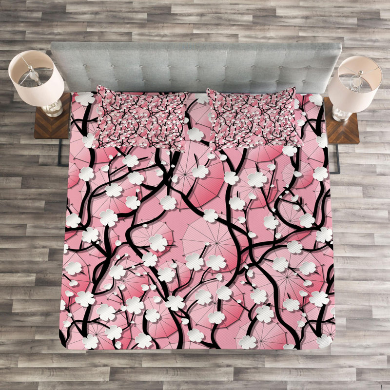 Eclectic Polyester Floral Coverlet, King Coverlet + 2 Shams