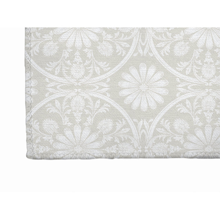 Daisy Tile Outdoor Area Rug
